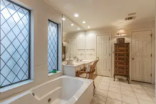 4708 Shady Ridge Ct, Fort Worth, TX 76109 - Photo 17