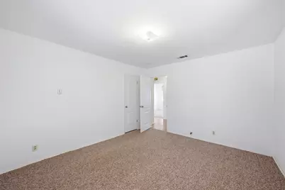 905 Carver Street, Waco, TX 76704 - Photo 11