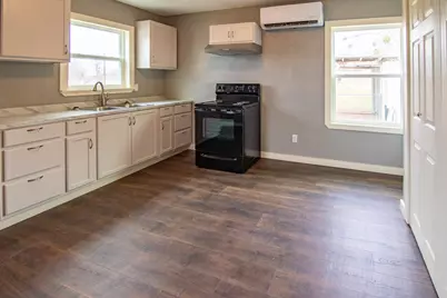 912 Lou Avenue, Sweetwater, TX 79556 - Photo 7