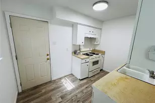 1303 Driftwood Dr, Duncanville, TX 75116 - Photo 5