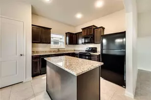 1840 Chesapeake Dr, Crowley, TX 76036 - Photo 3