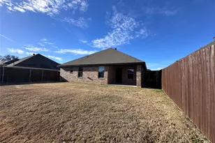 1840 Chesapeake Dr, Crowley, TX 76036 - Photo 15