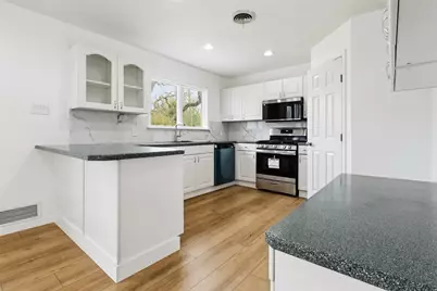 5629 Blueridge Drive, Fort Worth, TX 76112 - Photo 3