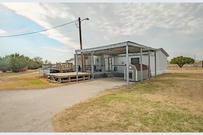 1565 County Road 233, Stephenville, TX 76401 - Photo 23