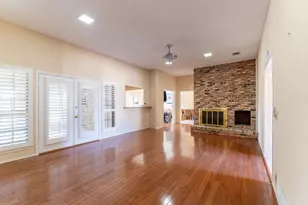 1208 Fairfax Dr, Mansfield, TX 76063 - Photo 7