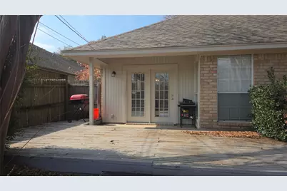 6009 Kenilworth Drive, Arlington, TX 76001 - Photo 5