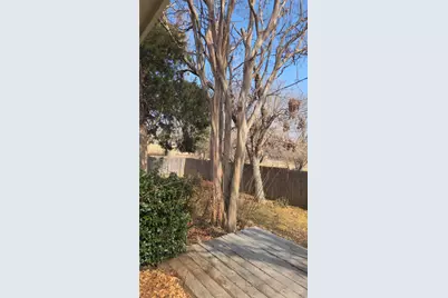 6009 Kenilworth Drive, Arlington, TX 76001 - Photo 7