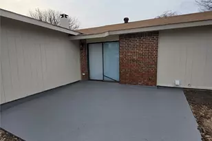 1402 Frio Ln, Garland, TX 75040 - Photo 9