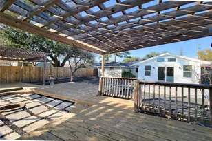 10335 Emnora Ln, Houston, TX 77043 - Photo 37