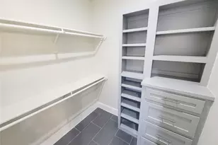 10335 Emnora Ln, Houston, TX 77043 - Photo 21