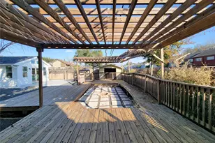 10335 Emnora Ln, Houston, TX 77043 - Photo 39