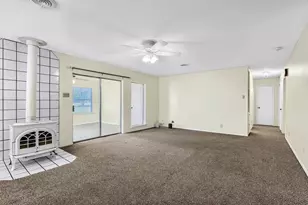 910 Kiowa Dr W, Lake Kiowa, TX 76240 - Photo 5