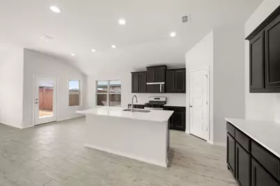 1905 Seminole Drive, Cleburne, TX 76033 - Photo 11