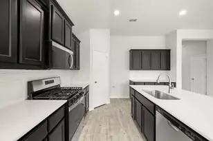 1905 Seminole Dr, Cleburne, TX 76033 - Photo 7