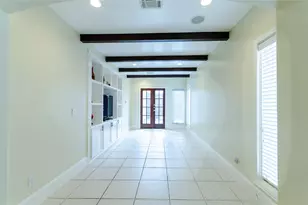 4104 Hedgerow Dr, Plano, TX 75024 - Photo 9