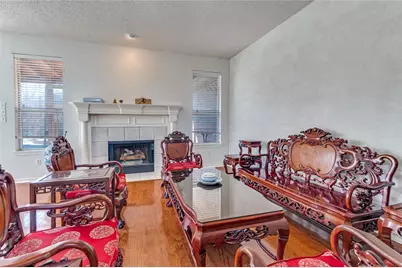 2079 Sunset Lane, Lewisville, TX 75067 - Photo 7