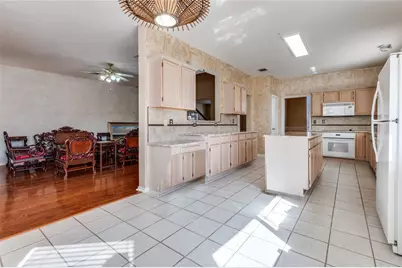 2079 Sunset Lane, Lewisville, TX 75067 - Photo 17