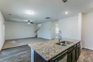 201 Sabine River Rd, Red Oak, TX 75154 - Photo 9