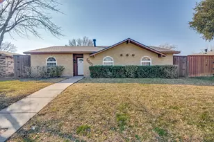 5602 Magnolia Ln, Rowlett, TX 75089 - Photo 1