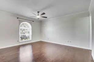 5602 Magnolia Ln, Rowlett, TX 75089 - Photo 11