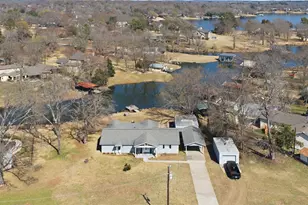 6106 Peninsula Cir, Athens, TX 75752 - Photo 1