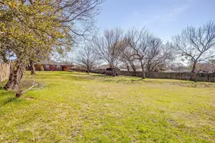 201 Westridge Dr, Springtown, TX 76082 - Photo 33