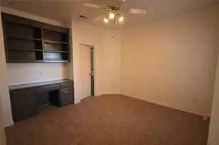 8925 Hunters Glen Trail, Fort Worth, TX 76120 - Photo 27