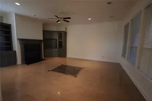 8925 Hunters Glen Trail, Fort Worth, TX 76120 - Photo 11