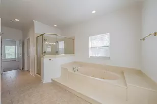 8925 Hunters Glen Trail, Fort Worth, TX 76120 - Photo 37