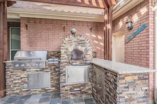 8925 Hunters Glen Trail, Fort Worth, TX 76120 - Photo 11