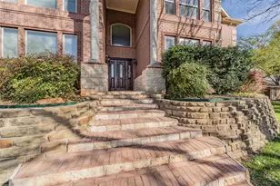 8925 Hunters Glen Trail, Fort Worth, TX 76120 - Photo 5