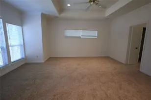 8925 Hunters Glen Trail, Fort Worth, TX 76120 - Photo 17