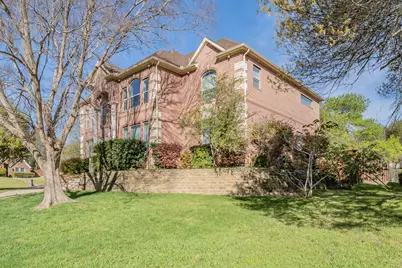 8925 Hunters Glen Trail, Fort Worth, TX 76120 - Photo 1
