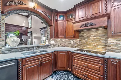 1006 Manning Street, Grand Prairie, TX 75051 - Photo 9