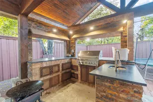 1006 Manning St, Grand Prairie, TX 75051 - Photo 31