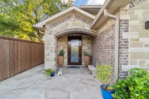 1006 Manning St, Grand Prairie, TX 75051 - Photo 1