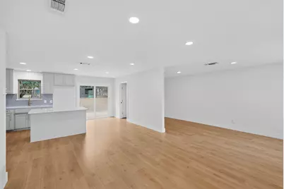 420 Hillcrest Street, Mansfield, TX 76063 - Photo 9