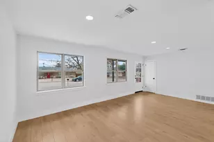 420 Hillcrest St, Mansfield, TX 76063 - Photo 5