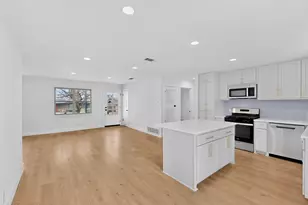 420 Hillcrest St, Mansfield, TX 76063 - Photo 7