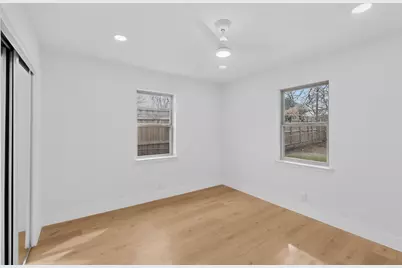 420 Hillcrest Street, Mansfield, TX 76063 - Photo 13