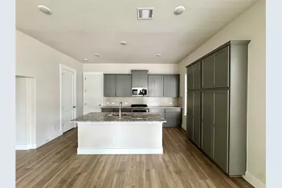 805 Meadowcrest Drive, Plano, TX 75075 - Photo 7