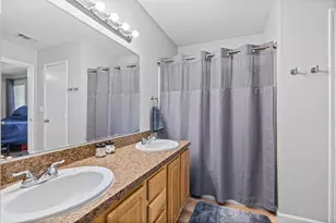 321 Meadow Park Dr, White Settlement, TX 76108 - Photo 13