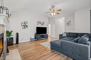 321 Meadow Park Dr, White Settlement, TX 76108 - Photo 7