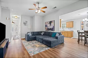 321 Meadow Park Dr, White Settlement, TX 76108 - Photo 5