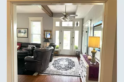 201 E Hayes Avenue, Whitney, TX 76692 - Photo 3