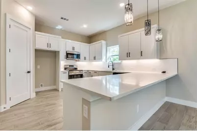 706 Perry Avenue, Waxahachie, TX 75165 - Photo 9