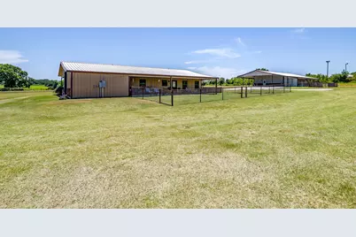 6550 Harkins Court, Tolar, TX 76476 - Photo 31