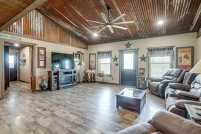 6550 Harkins Court, Tolar, TX 76476 - Photo 7