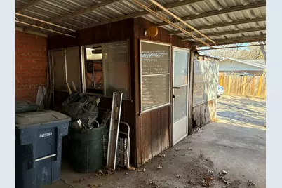 2421 Shalon Avenue, Fort Worth, TX 76112 - Photo 35