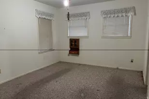 2421 Shalon Ave, Fort Worth, TX 76112 - Photo 13